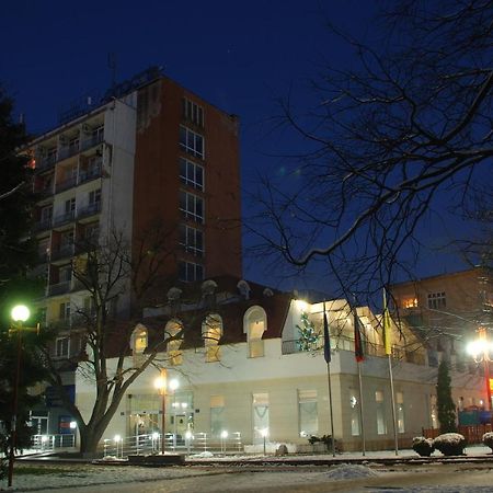 Hotel Ogosta Монтана Екстер'єр фото
