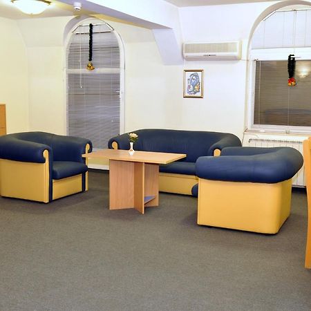 Hotel Ogosta Монтана Екстер'єр фото